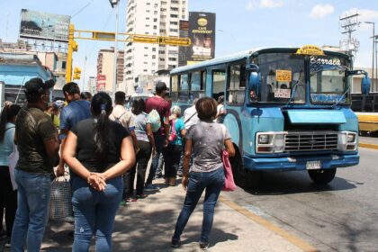 Reafirman que el precio del pasaje urbano es de 15 y 12 bolívares
