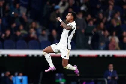 Madrid se luce ante Barcelona con un hat-trick de Vinicius Jr. y otro gol de Rodrygo, sellando una victoria contundente por 4-1