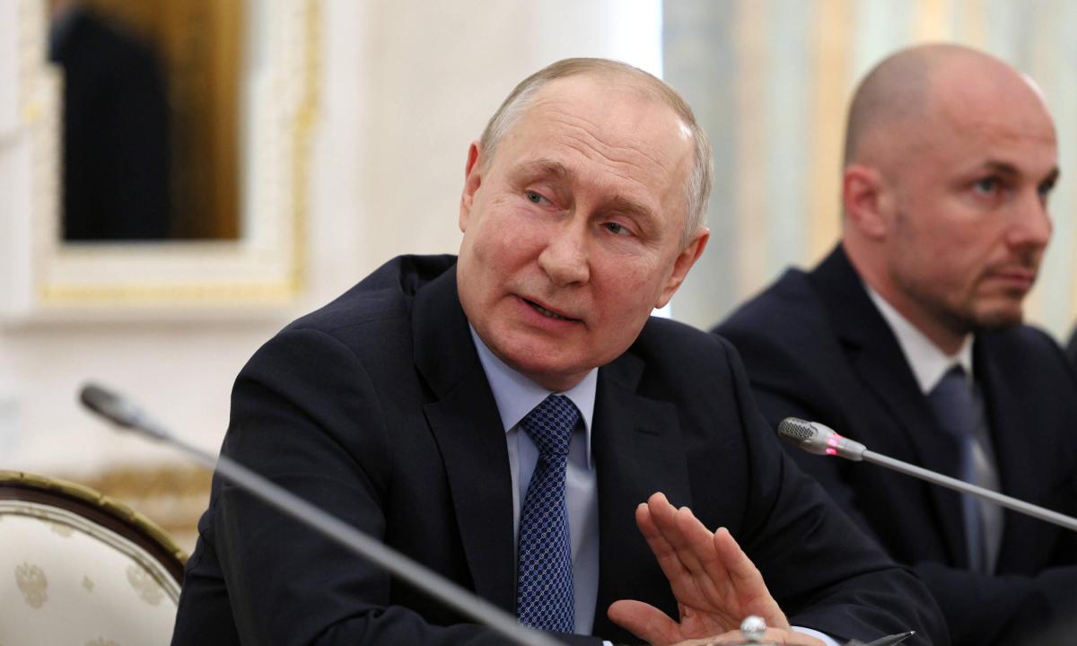 Popularidad de Putin alcanza el 80% a dos meses de las elecciones presidenciales Popularidad de Putin alcanza el 80% a dos meses de las elecciones presidenciales
