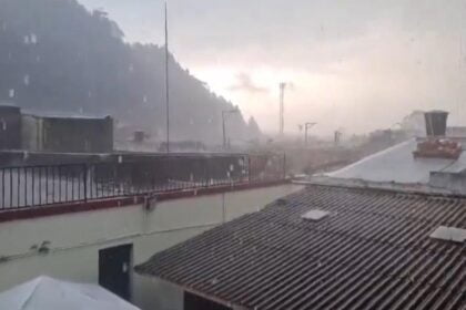 Lluvias en Colombia sofocan incendio forestal