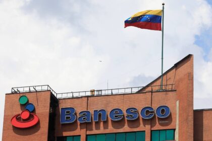 Banesco anuncia que su pago móvil  ya está activo toda la noche