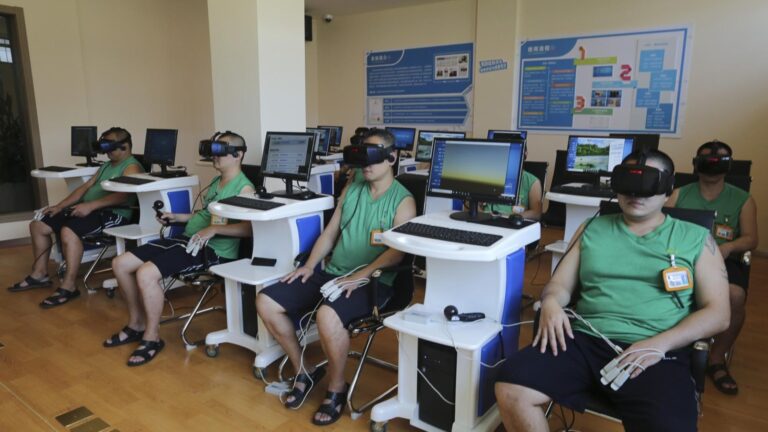La realidad virtual podría ayudar a combatir el alcoholismo, según expertos
