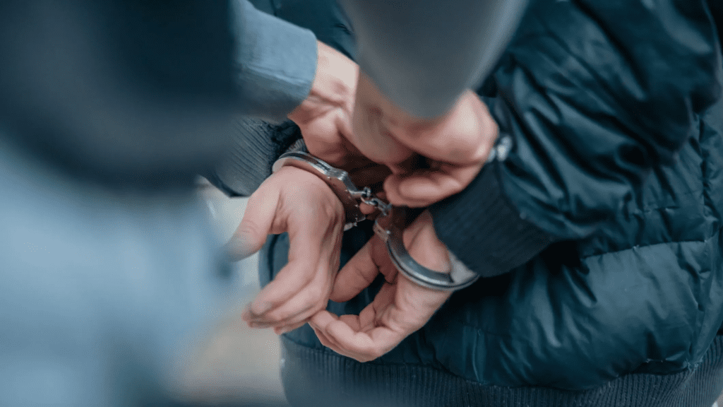 En Mérida, un hombre atacó a su pareja con una tapa de olla de presión