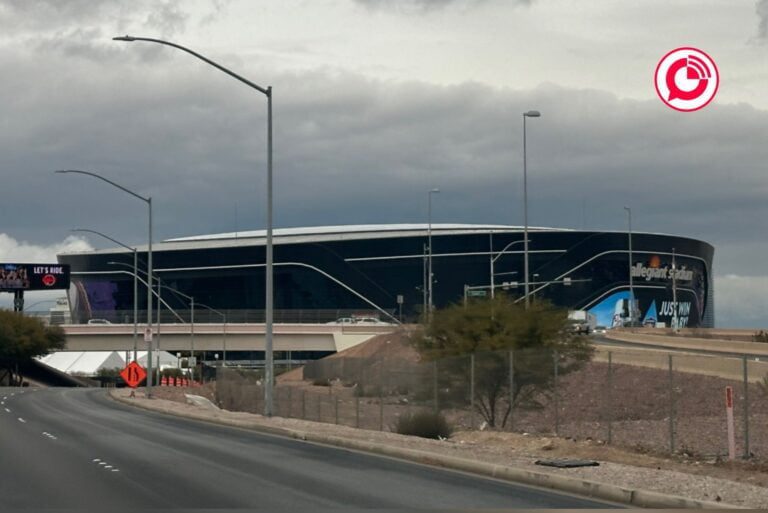 Así preparan el Allegiant Stadium en  Las Vegas para el Super Bowl LVIII
