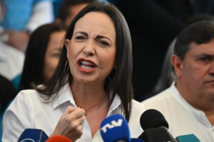 TSJ niega acceso a expediente de María Corina Machado en demanda por inhabilitación política