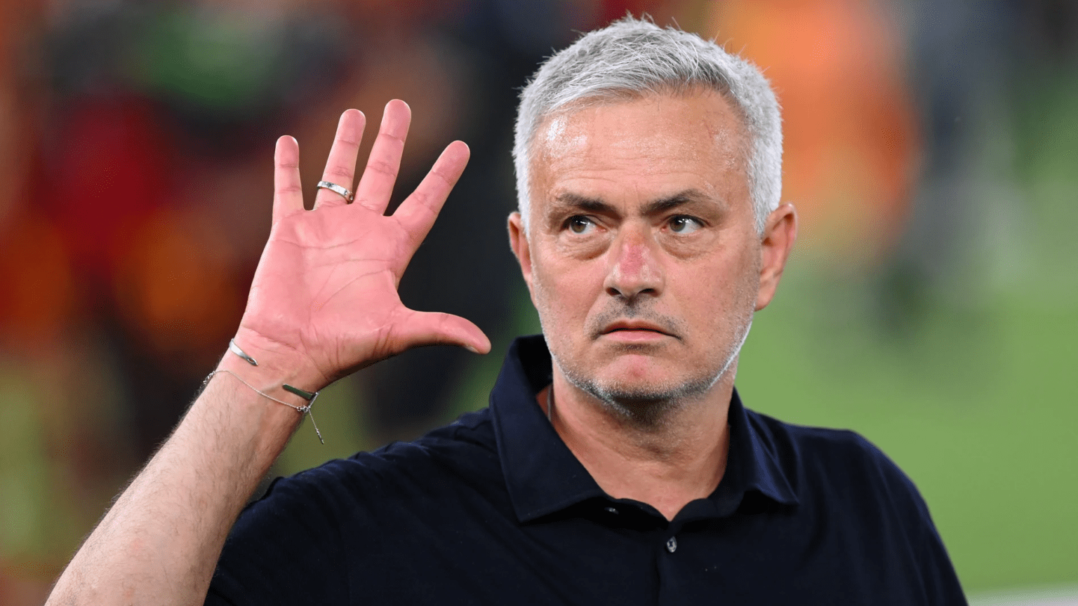 Mourinho dejó de ser el entrenador de la Roma Mourinho dejó de ser el entrenador de la Roma