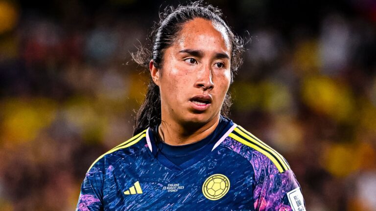 Colombiana en el Chelsea será el segundo fichaje más caro del futbol femenino
