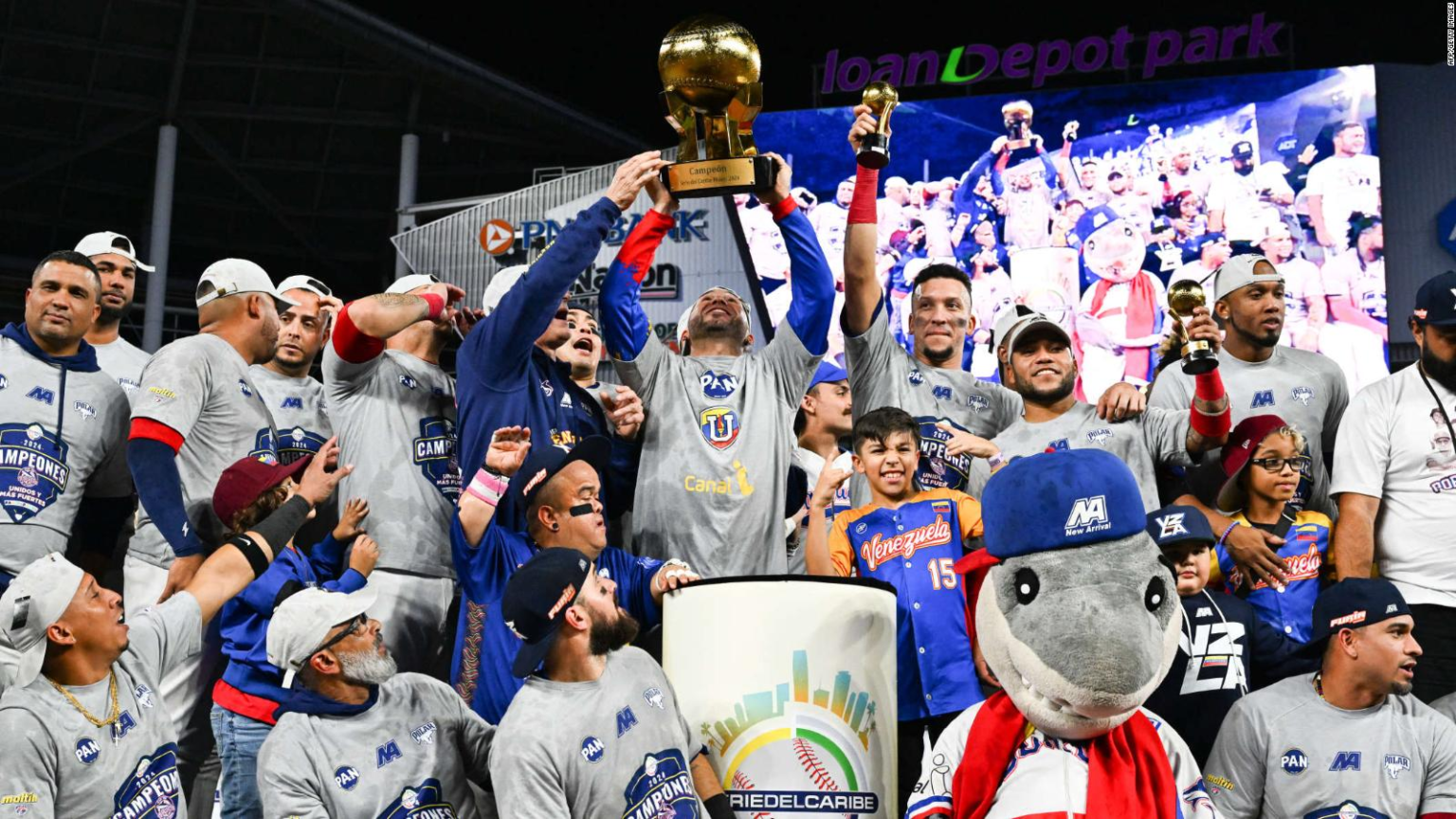 Tiburones de La Guaira se coronan campeones de la Serie del Caribe 2024 Tiburones de La Guaira se coronan campeones de la Serie del Caribe 2024