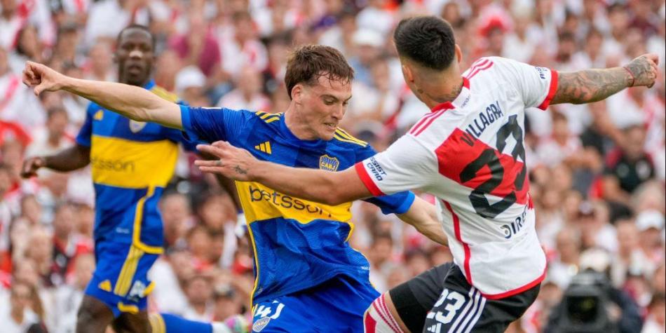 Boca Juniors y River Plate empatan 1-1 en el Superclásico argentino