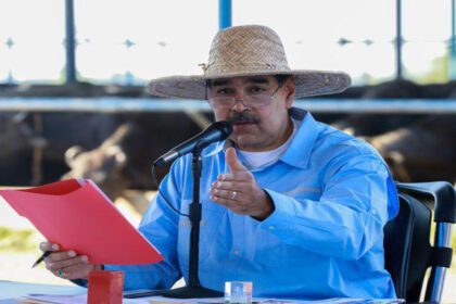 Maduro confirma 15 muertos y 11 heridos tras derrumbe de mina en Bolívar