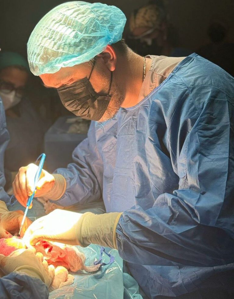 Médicos realizan exitosa primera cirugía fetal en el Zulia