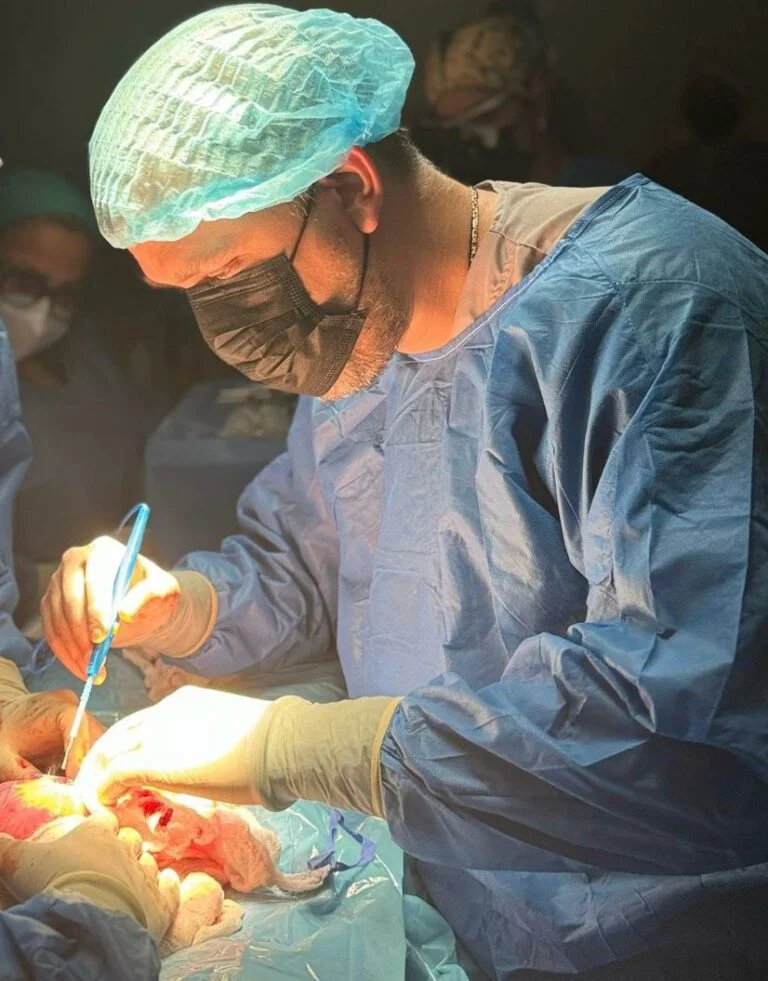 Médicos realizan exitosa primera cirugía fetal en el Zulia