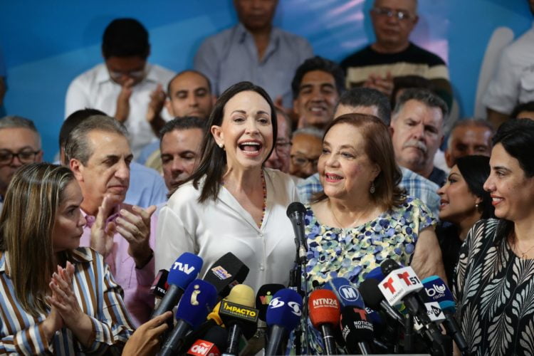 CNE impide la inscripción de Corina Yoris, sustituta de María Corina Machado CNE impide la inscripción de Corina Yoris, sustituta de María Corina Machado