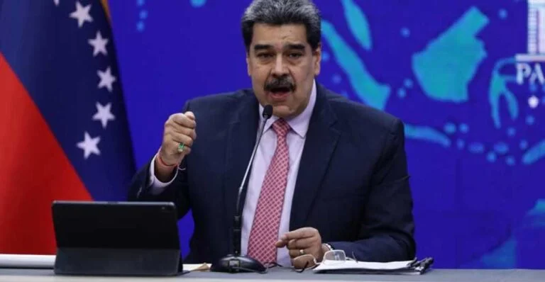 Ola represiva: gobierno nacional propone «Ley Contra el Fascismo»