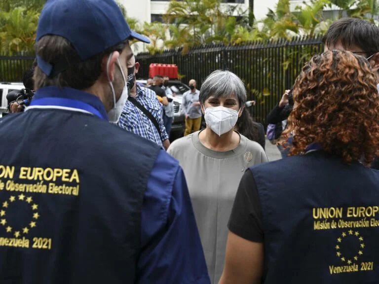 Gobierno venezolano invita a la UE como observadores para presidenciales 2024