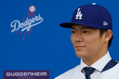 Yamamoto busca redimirse en su estreno en el Dodger Stadium