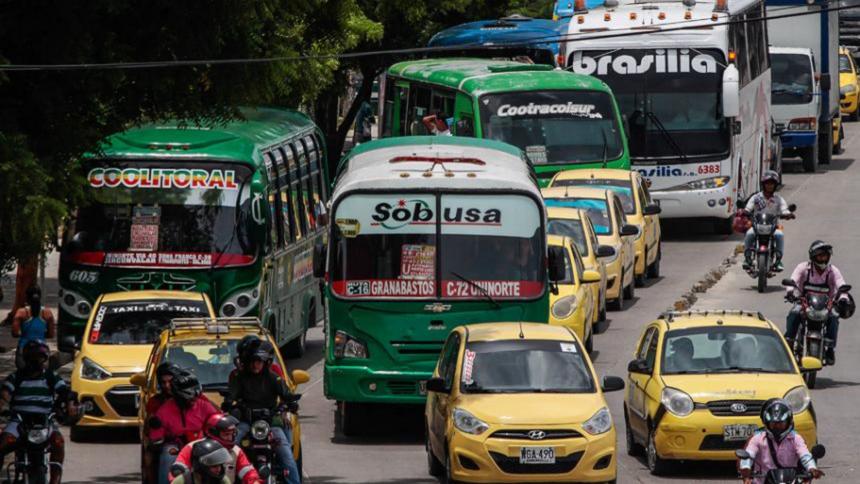 Barranquilla aprueba subsidio de transporte público para estudiantes universitarios