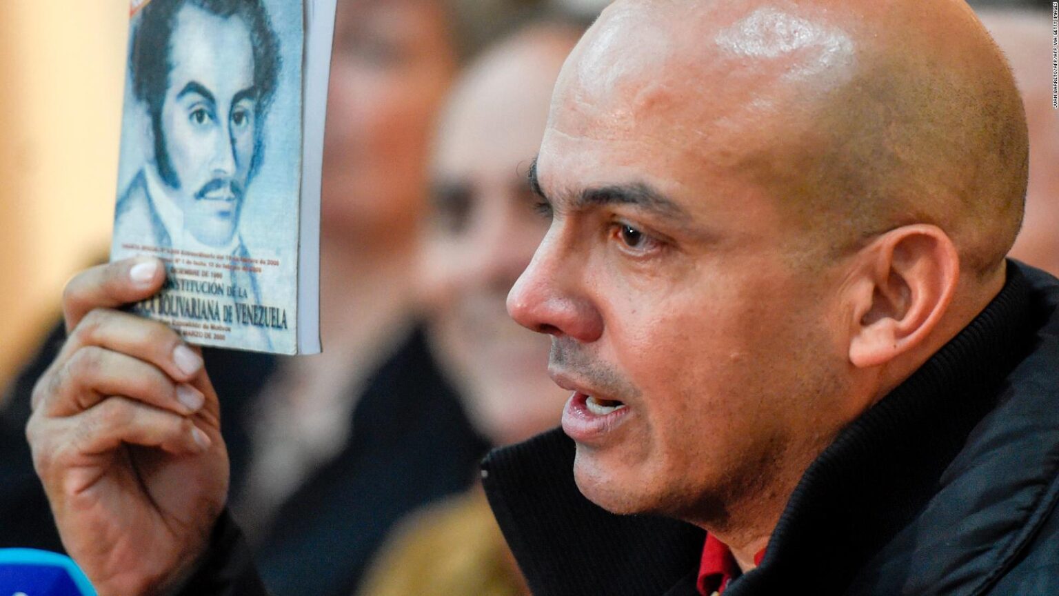La defensa de Clíver Alcalá recurrió a sentencia de 21 años de prisión en Estados Unidos