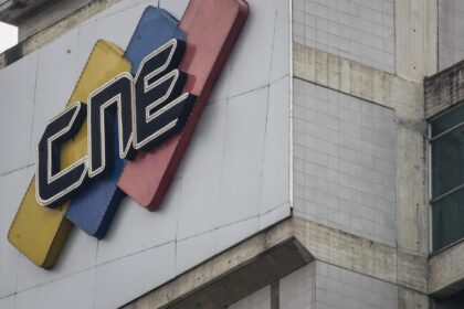 CNE presentó tarjetón para las elecciones presidenciales del 28 de Julio