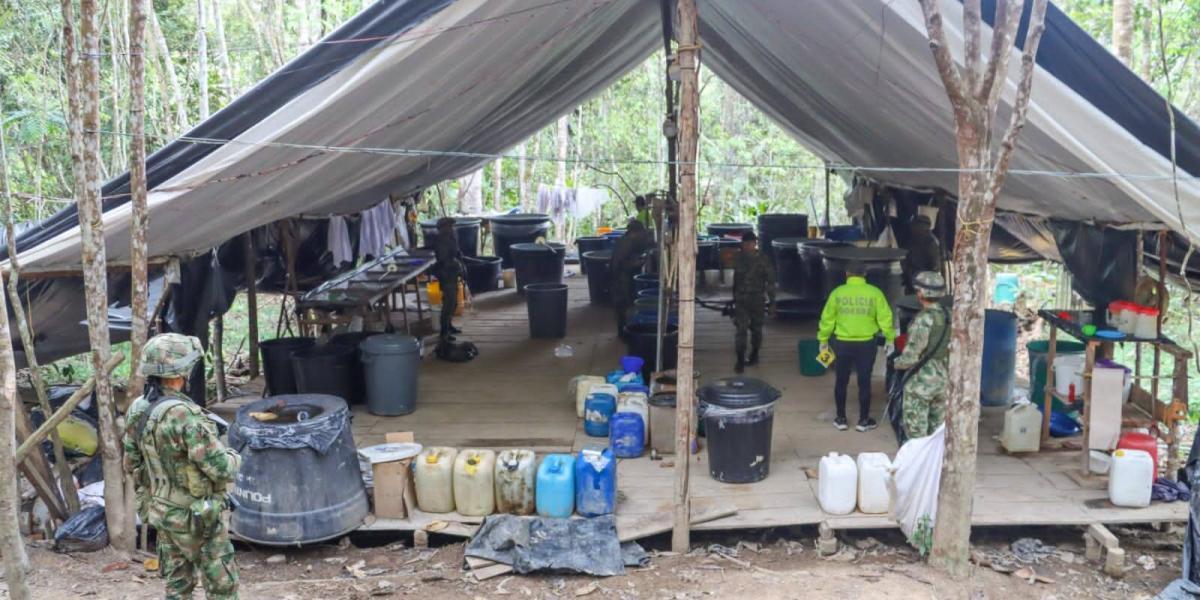 Desmantelados dos grandes laboratorios de drogas en la frontera entre Ecuador y Colombia