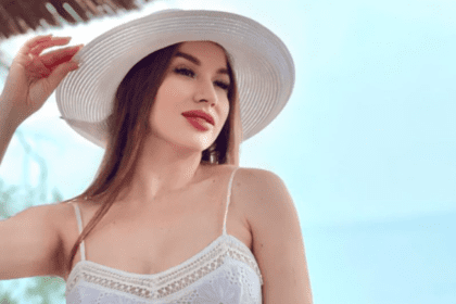 Influencer rusa murió al caer desde un acantilado mientras se tomaba una selfie