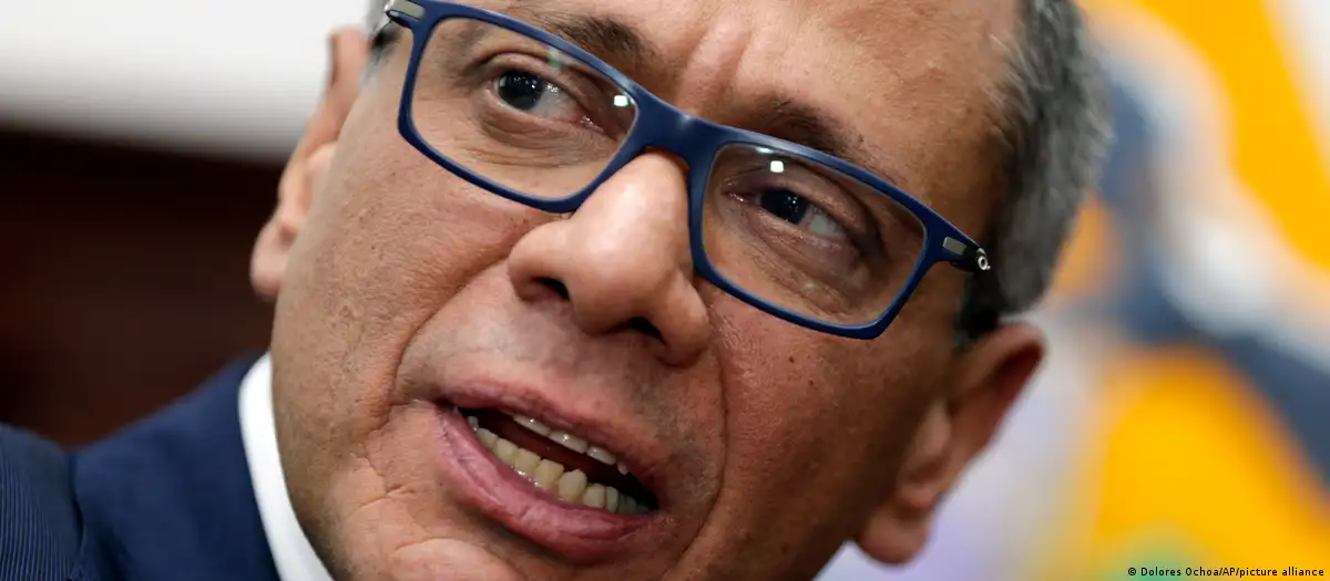 México califica de "perseguido político" a Jorge Glas tras su arresto en la embajada mexicana