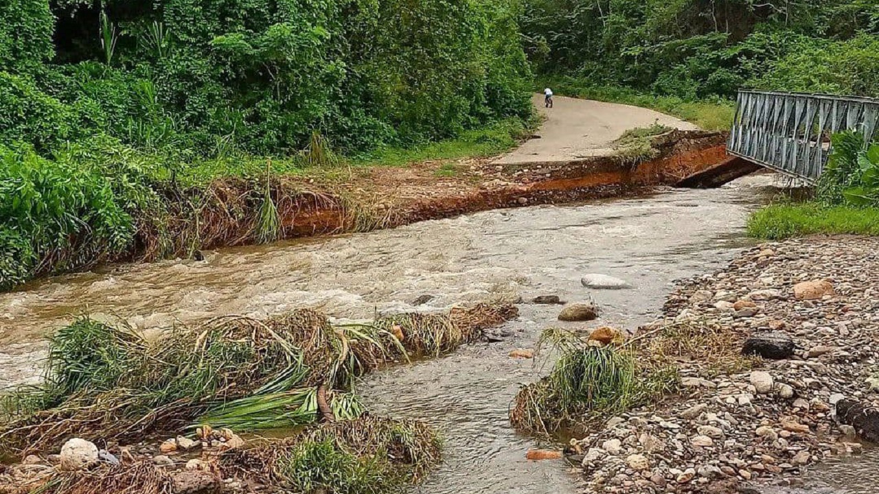 Al menos cinco municipios del Estado Trujillo colapsaron por las fuertes lluvias Al menos cinco municipios del Estado Trujillo colapsaron por las fuertes lluvias