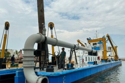 Gobierno activó draga en el Lago de Maracaibo