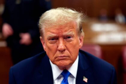 Seleccionan 12 miembros del jurado para el juicio de Donald Trump