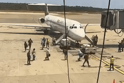 Evacúan pasajeros de un vuelo de la aerolínea Laser en Maiquetía