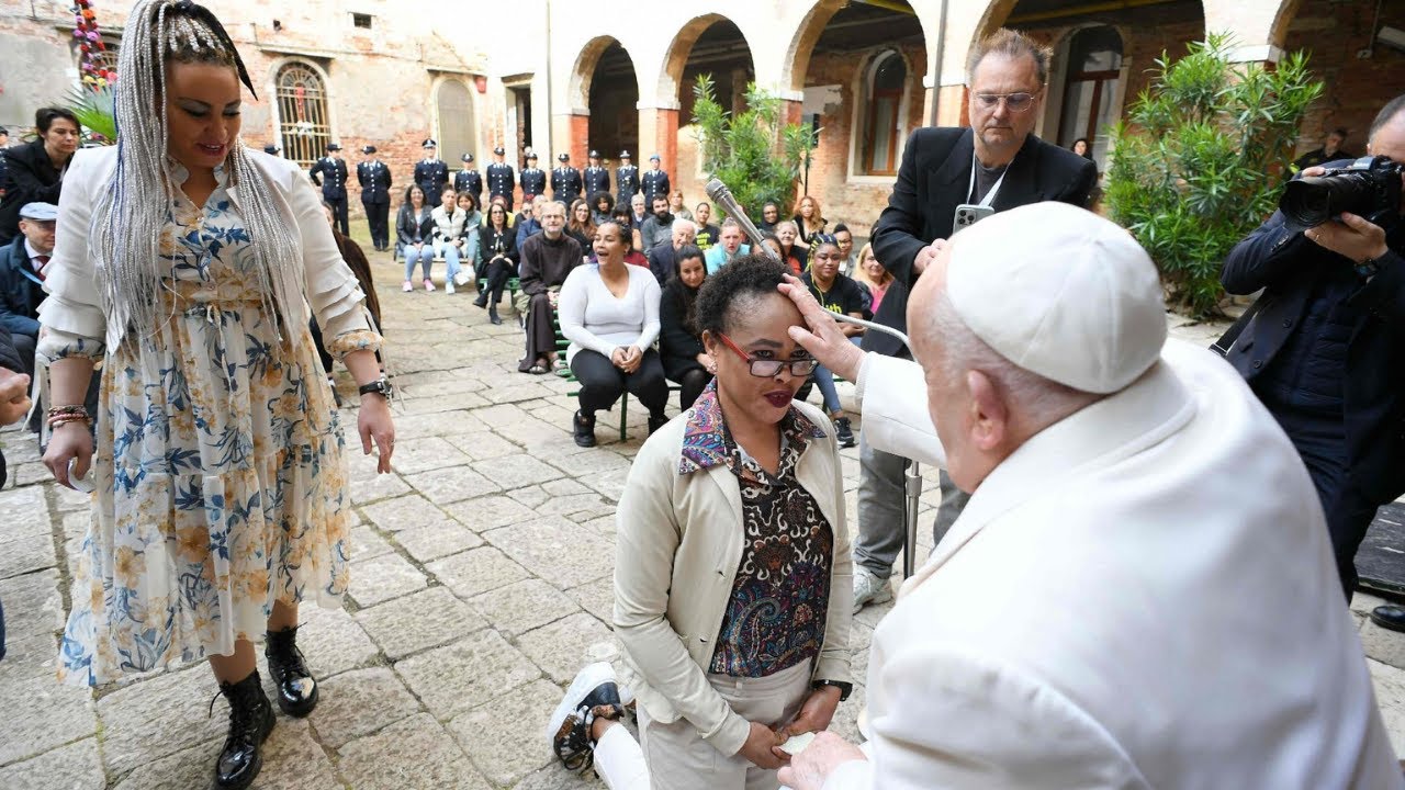 El Papa Francisco visita Venecia y se reúne con reclusas El Papa Francisco visita Venecia y se reúne con reclusas