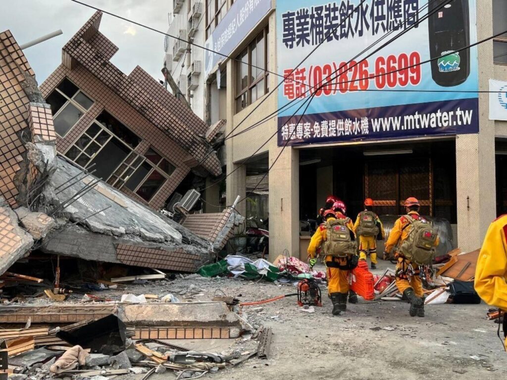 Un terremoto de magnitud 7,4 sacudió Taiwán