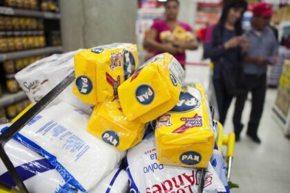 Canasta básica en Venezuela subió a 554 dólares en el mes de marzo