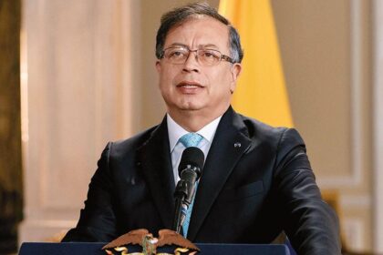 Presidente Gustavo Petro informó que su gobierno no exigirá pasaporte a los venezolanos