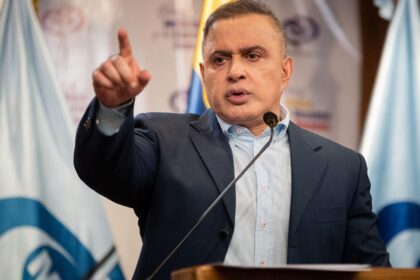 El Fiscal Tarek William Saab cuestionó reportaje de Caracol Televisión