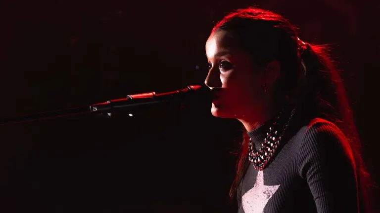 Joaquina compartió escenario con Alejandro Sanz en el Santiago Bernabéu