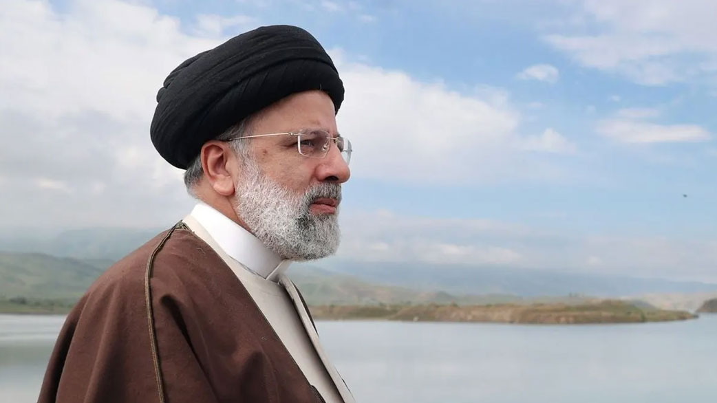 Desaparece helicóptero con el presidente iraní a bordo en Azerbaiyán Oriental Desaparece helicóptero con el presidente iraní a bordo en Azerbaiyán Oriental