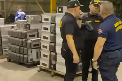 Allanan tercera granja de Bitcoin en Venezuela esta semana