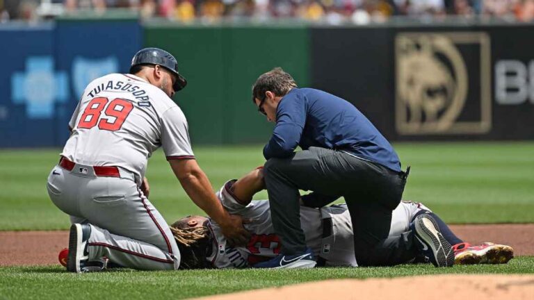 ¿Qué pasará con Ronald Acuña tras su lesión en la rodilla?