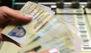 Desmantelan en Colombia red que fabricaba documentación falsa para migrantes venezolanos