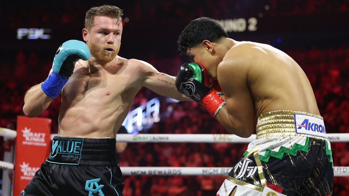Saúl "Canelo" Álvarez venció a Jaime Munguía en un enfrentamiento en Las Vegas