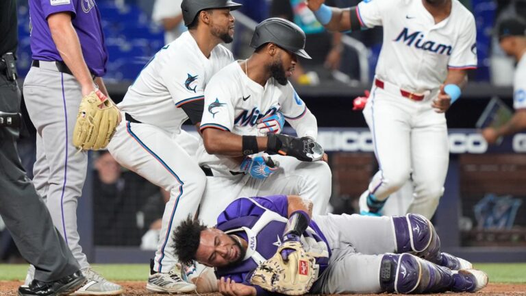 El brazo de Muñoz guía a los Marlins a un triunfo sobre los Rockies