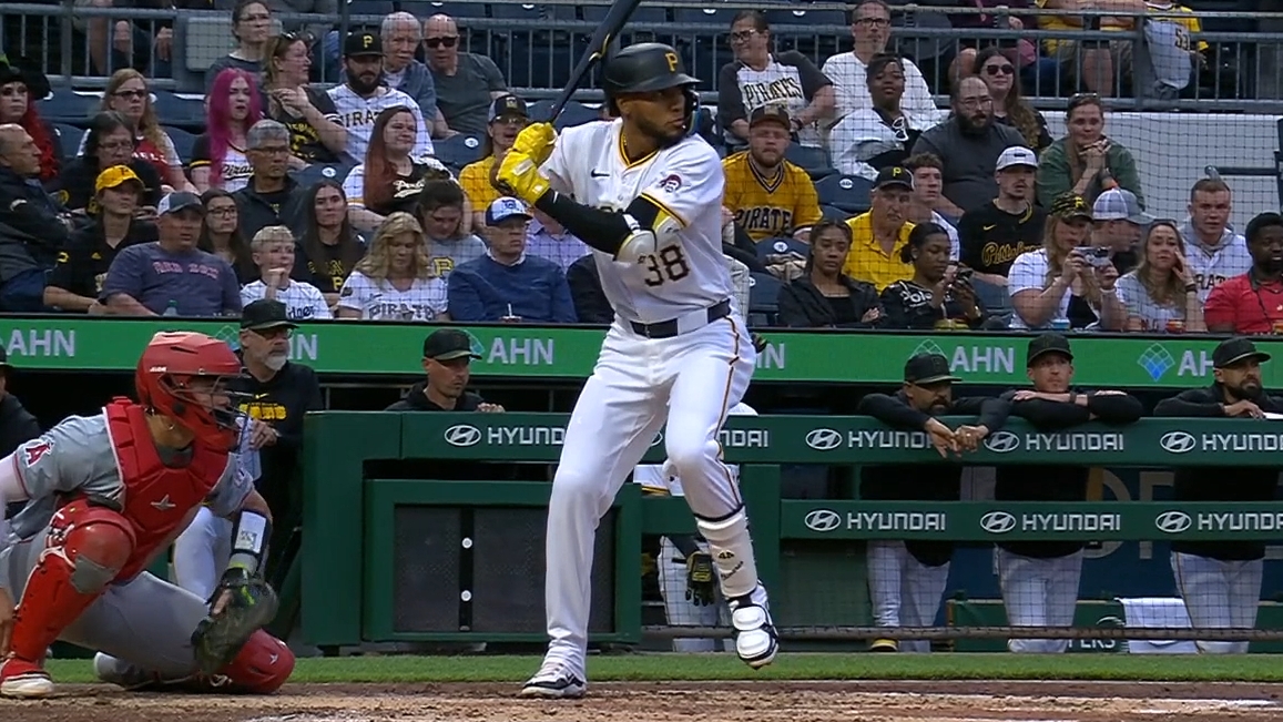 Edward Olivares y Mitch Keller lideraron a los Piratas en victoria sobre los Angelinos