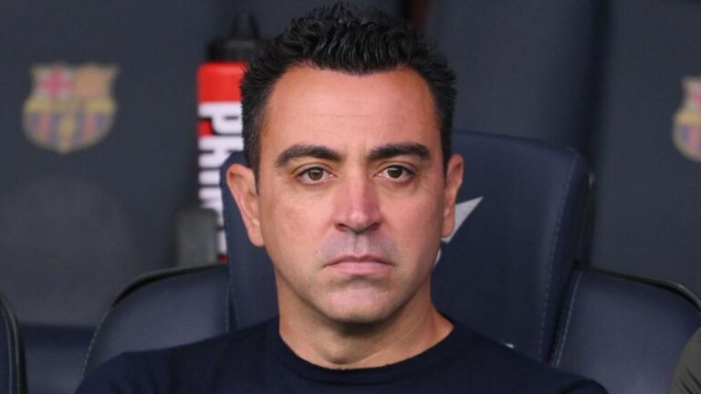 Joan Laporta despidió a Xavi Hernández del FC Barcelona