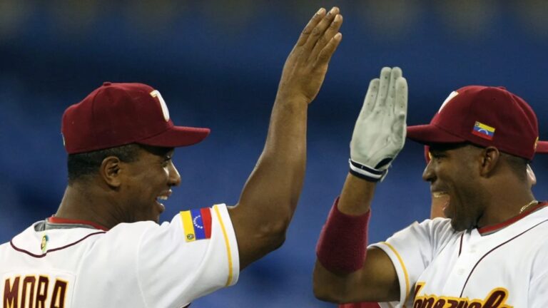 Endy Chávez demanda a Melvin Mora por presunto fraude millonario