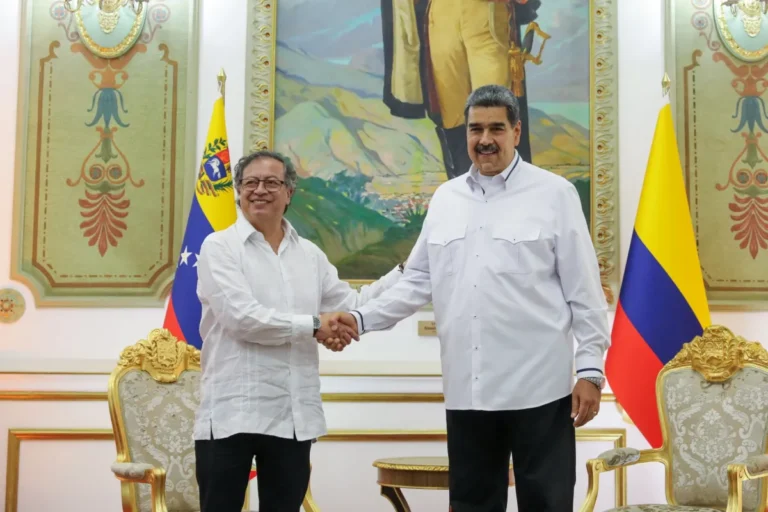 Petro cuenta con la propuesta de paz política para Nicolás Maduro