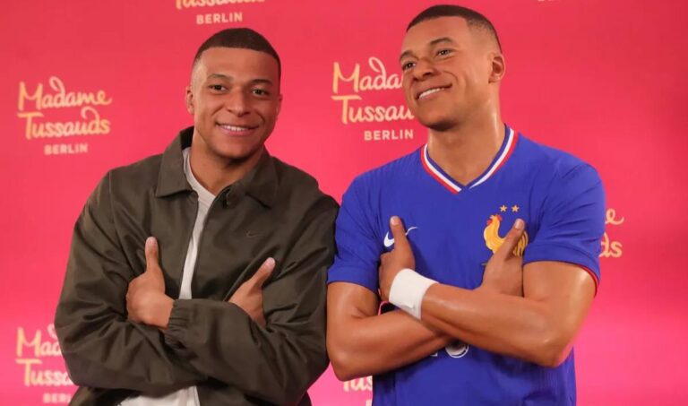 Mbappé organizó gran cena de despedida en Paris