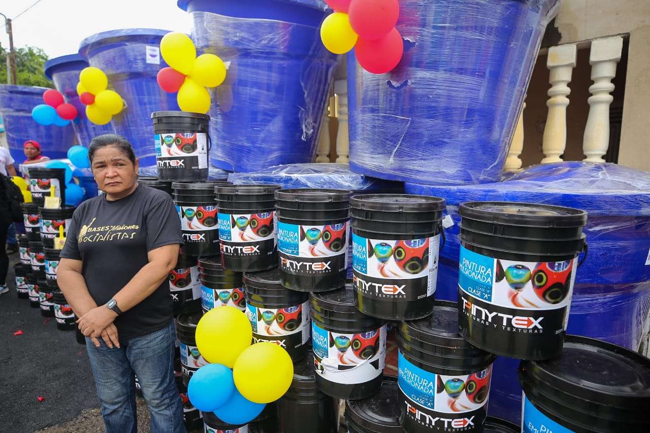 Avanzan labores de impermeabilización en escuelas del Zulia
