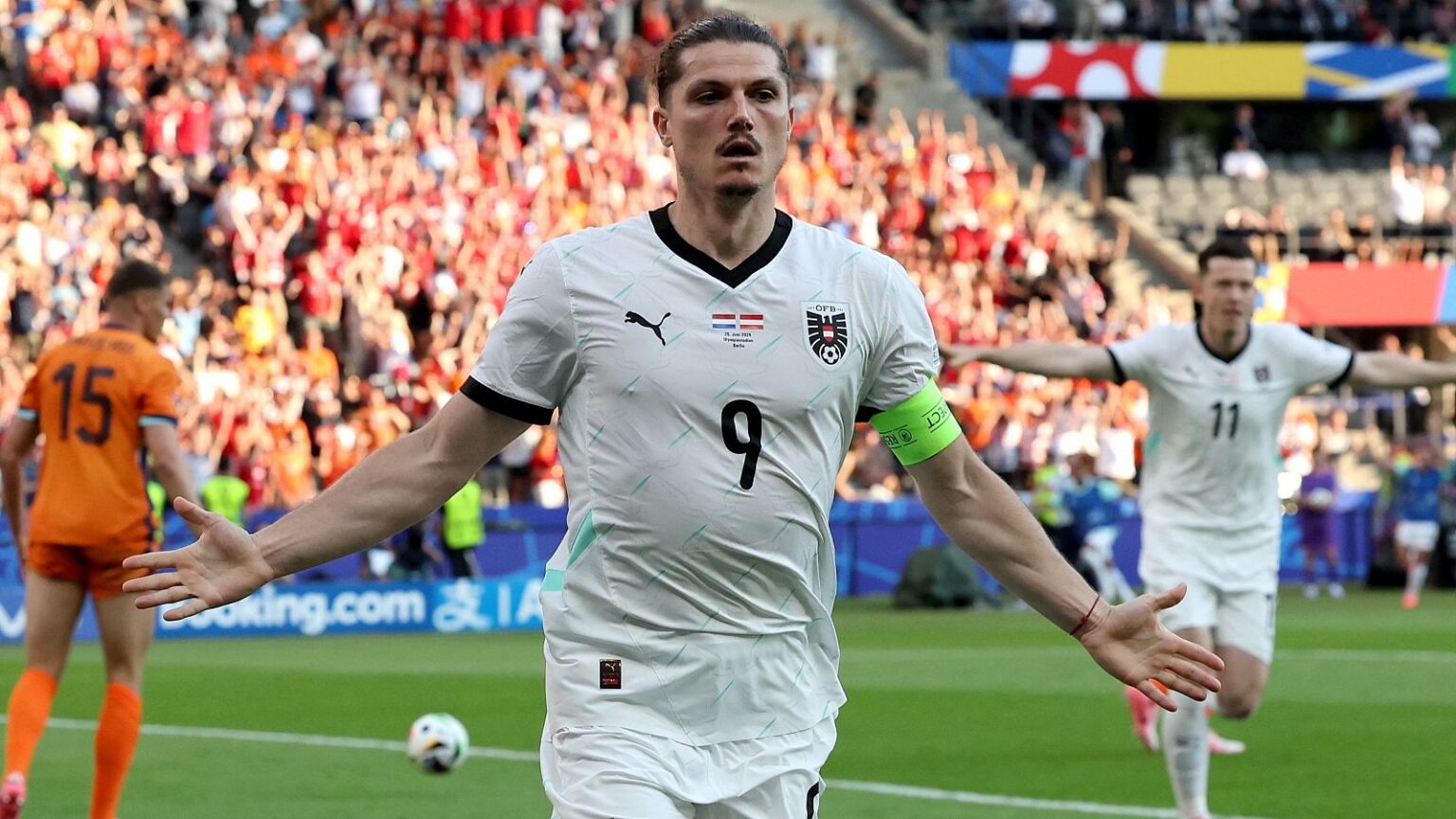 Austria se va a octavos luego de vencer a Países Bajos Austria se va a octavos luego de vencer a Países Bajos