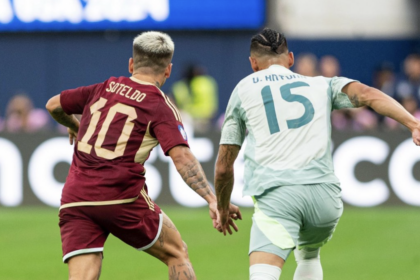 Venezuela clasifica a la siguiente fase tras derrotar a México 1 a 0